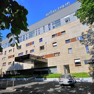 Dobruk Elżbieta Prywatny W Royal Tulip Apartament
